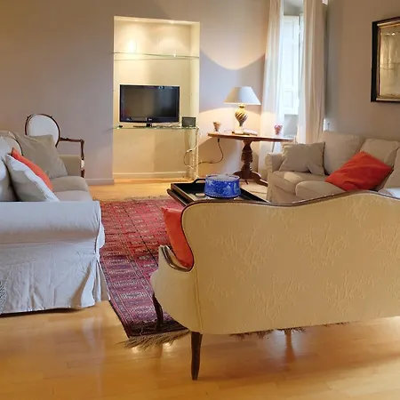 Schubert Flat Apartment Florence